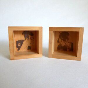 JAPAN JAPANESE TRADITIONAL SQUARE WOOD BOX KABUKI GEISHA SAKE CUP SET (NEW)